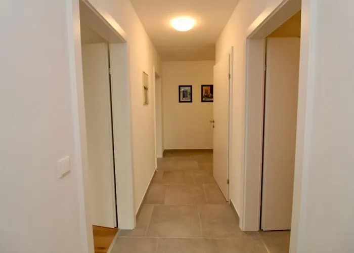 דירה Modern Balcony With Free Parking וינה